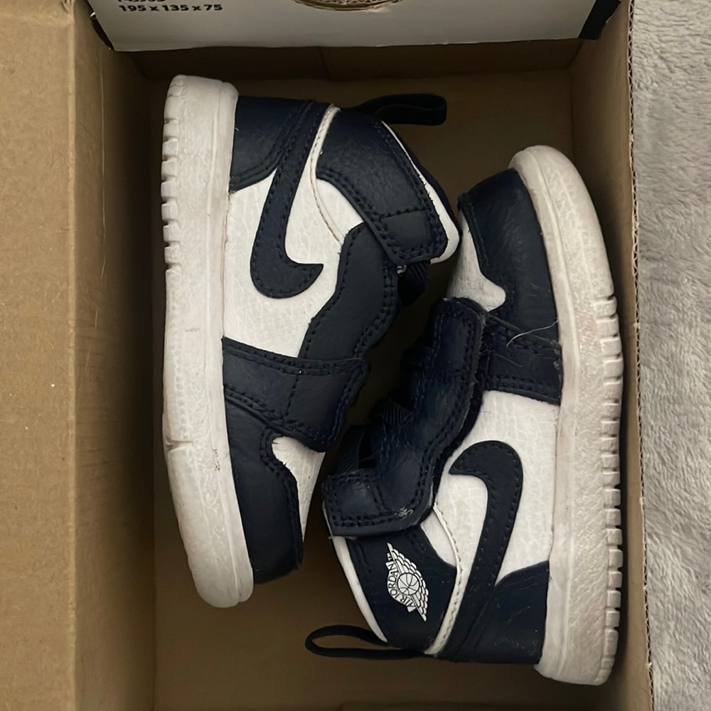 5c Jordan toddler shoes